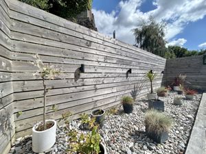 Photo 19- click for photo gallery